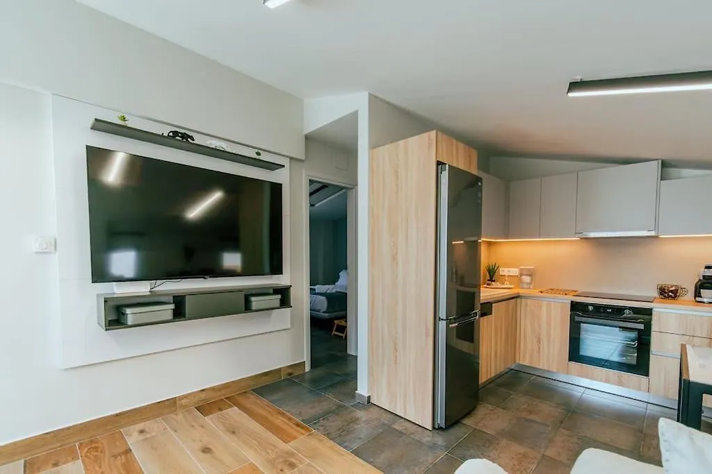 Apartment Artica Condo,By Idealstay Experience Gazi